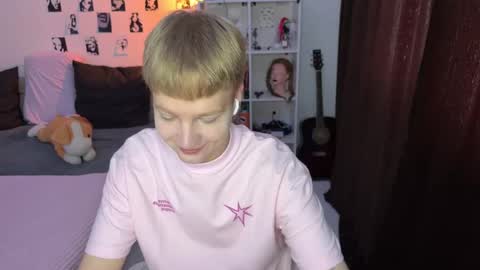 oliver online show from 09/28/25, 10:42