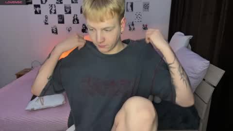 oliver online show from 10/25/25, 03:03