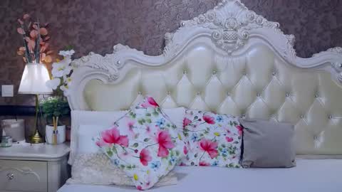 Olive online show from 09/18/25, 06:48