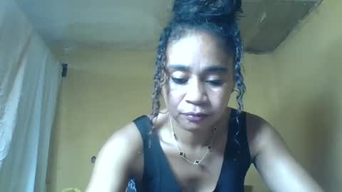 olivia9794 online show from 06/22/26, 04:15