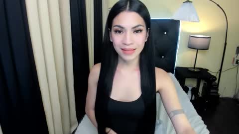 Snapshot of olivia_hotcummer chatting on 11/06/25, 02:34 olivia_hotcummer online show from 11/06/25, 02:34