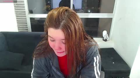 olivia_martine online show from 01/26/25, 06:49