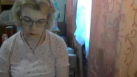 Olivia Mia online show from 05/08/26, 08:41