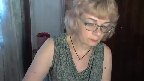 Snapshot of olivia_mia25 chatting on 07/04/26, 12:55 Olivia Mia online show from 07/04/26, 12:55