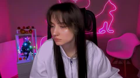 olivia_norton_ online show from 01/11/26, 02:22