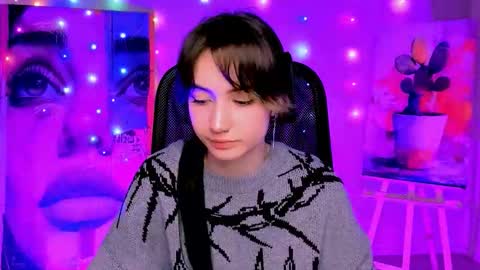 olivia_norton_ online show from 01/12/26, 12:21