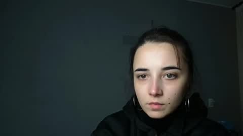 Snapshot of olivia_oliv chatting on 11/23/25, 05:46 Olivia online show from 11/23/25, 05:46