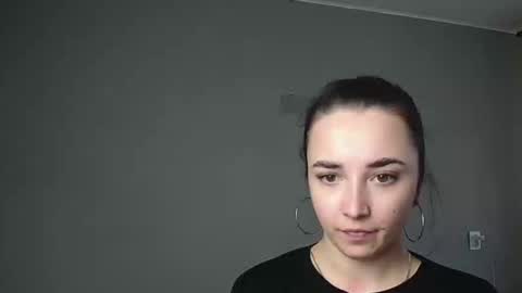 Olivia online show from 03/18/26, 12:19