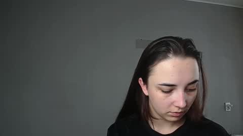 Olivia online show from 04/16/26, 07:42