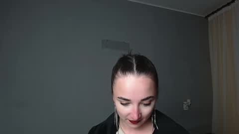 Snapshot of olivia_oliv chatting on 05/14/26, 06:47 Olivia online show from 05/14/26, 06:47