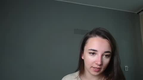 Snapshot of olivia_oliv chatting on 05/15/26, 09:38 Olivia online show from 05/15/26, 09:38