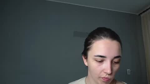 Snapshot of olivia_oliv chatting on 05/21/26, 02:02 Olivia online show from 05/21/26, 02:02