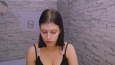 Olivia online show from 01/25/25, 07:18