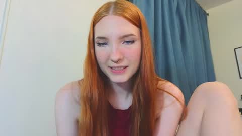 Snapshot of olivia_rid chatting on 02/18/25, 11:41  OLIVIA    online show from 02/18/25, 11:41