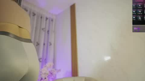 Snapshot of olivia_velvett chatting on 05/07/26, 04:34 Olivia Velvett conexion 05 00 pm to 1115 pm colombia online show from 05/07/26, 04:34