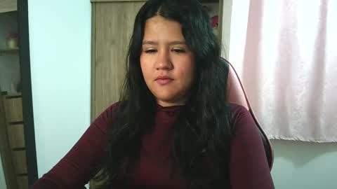 Olivia online show from 11/10/25, 12:59