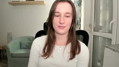 Oliwiaa2004 online show from 12/26/24, 04:36