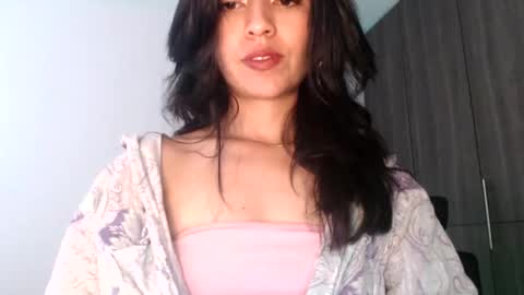 oliviaaa__ online show from 01/24/25, 03:02