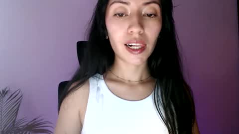 oliviaaa__ online show from 03/25/26, 04:46