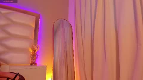 OLIV online show from 07/04/26, 11:22