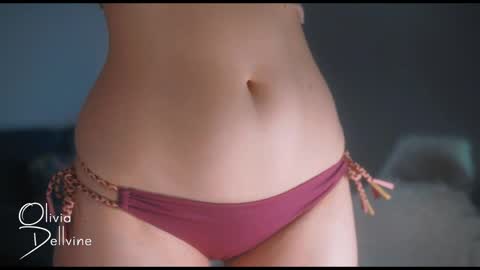 Olivia online show from 04/11/26, 01:43