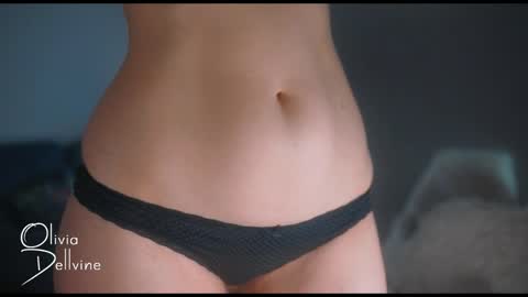 Olivia online show from 04/21/26, 01:53