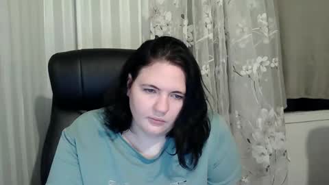 OliviaErmesx online show from 10/01/25, 11:11