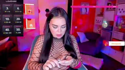 Snapshot of oliviagoold chatting on 10/05/25, 04:38 Oliviagoold online show from 10/05/25, 04:38