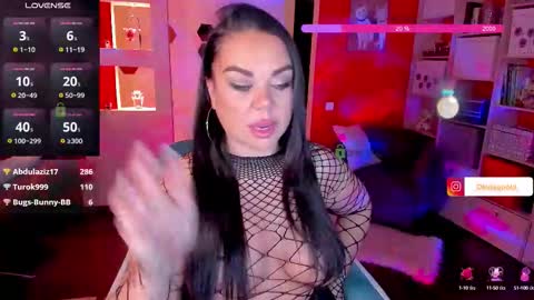 Snapshot of oliviagoold chatting on 10/10/25, 09:25 Oliviagoold online show from 10/10/25, 09:25