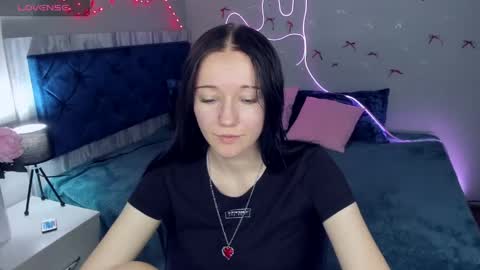 Snapshot of oliviagorgeous chatting on 05/11/26, 12:44 OliviaGorgeous online show from 05/11/26, 12:44