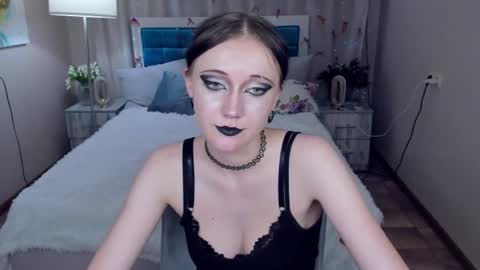 Snapshot of oliviagorgeous chatting on 06/27/26, 12:33 OliviaGorgeous online show from 06/27/26, 12:33