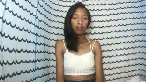 oliviah27 online show from 11/07/25, 08:09