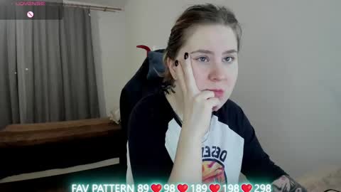 . online show from 03/10/25, 03:34