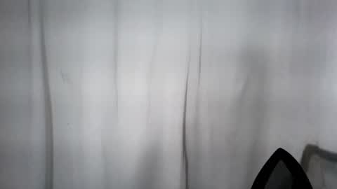 Snapshot of olivianiczxasshieerrraa6 chatting on 10/05/25, 08:18 NICOLE online show from 10/05/25, 08:18