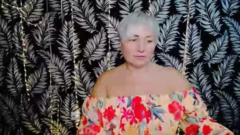 Kelly online show from 10/24/25, 11:39