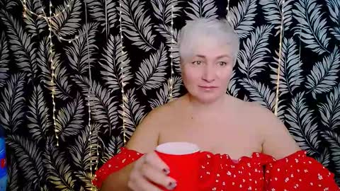 Kelly online show from 11/25/25, 10:26