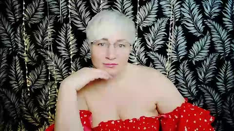 Snapshot of oliviaoskar_ chatting on 05/24/26, 10:31 Kelly online show from 05/24/26, 10:31