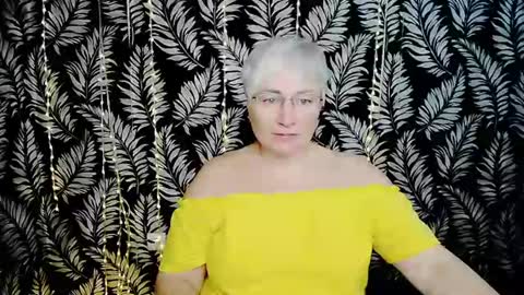 Snapshot of oliviaoskar_ chatting on 08/02/26, 10:25 Kelly online show from 08/02/26, 10:25