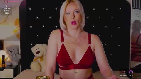 Olivia online show from 03/06/26, 09:55