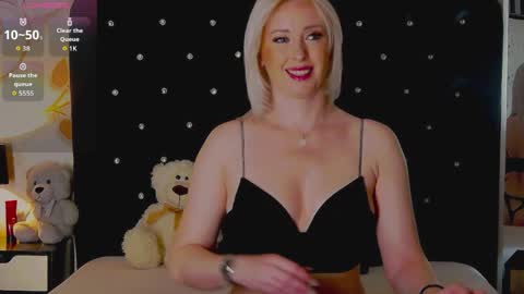 Olivia online show from 03/30/26, 04:52