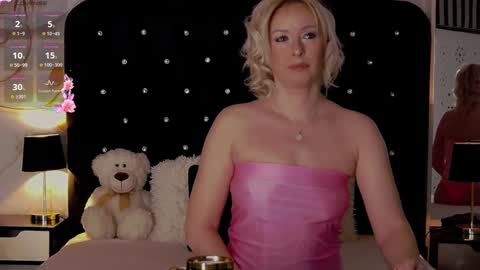 Olivia online show from 01/09/25, 05:13