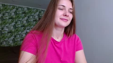 Olivia online show from 11/06/25, 05:19