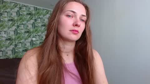 Olivia online show from 06/30/26, 04:13