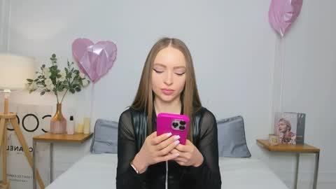 Olivia online show from 04/16/26, 04:02