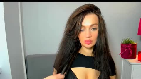 OliviaWomen online show from 03/10/26, 11:15