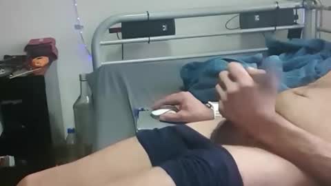 Snapshot of olivier_21 chatting on 10/16/25, 02:40 olivier_21 online show from 10/16/25, 02:40