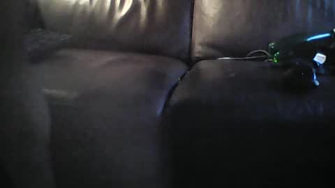 Snapshot of olivier_21 chatting on 07/18/26, 08:51 olivier_21 online show from 07/18/26, 08:51