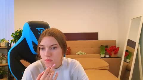 Snapshot of ollistiw chatting on 02/07/26, 08:51 Olli and Stiw online show from 02/07/26, 08:51