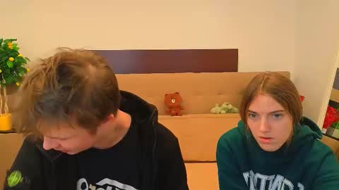 Snapshot of ollistiw chatting on 02/20/26, 08:27 Olli and Stiw online show from 02/20/26, 08:27