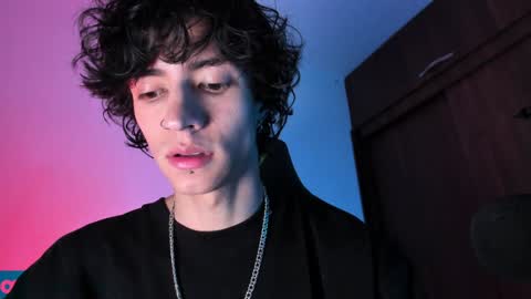     online show from 12/31/24, 02:25